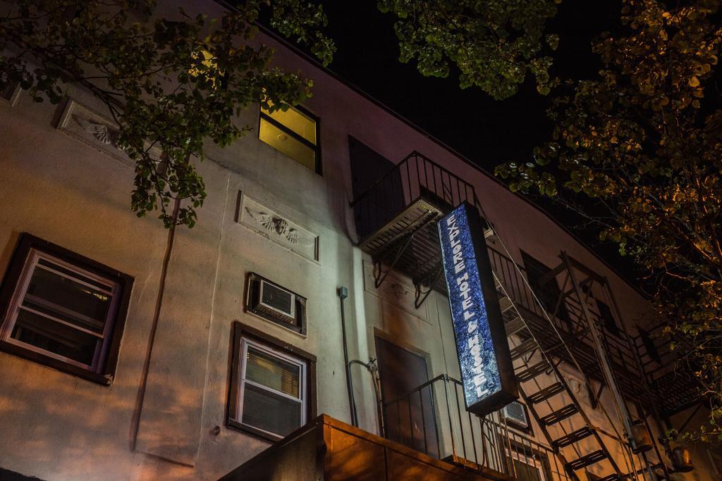 Explore Hotel And Hostel Union City Exterior photo